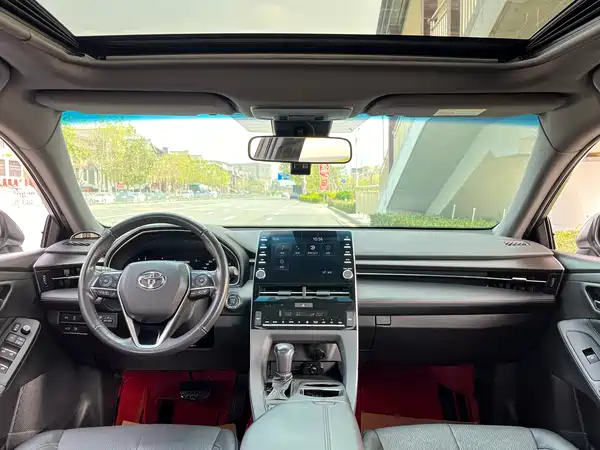 Toyota Avalon 2019