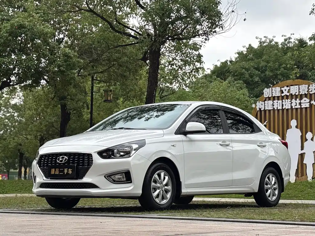 Hyundai Verna 2017