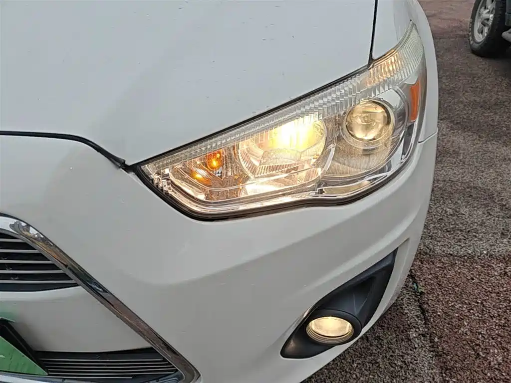 Mitsubishi ASX 2016 — фото 24
