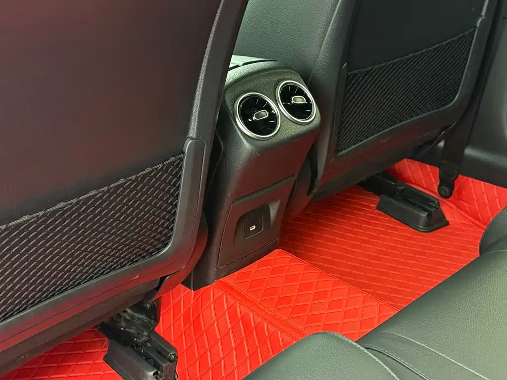 Mercedes-Benz A-Class 2023 — фото 15