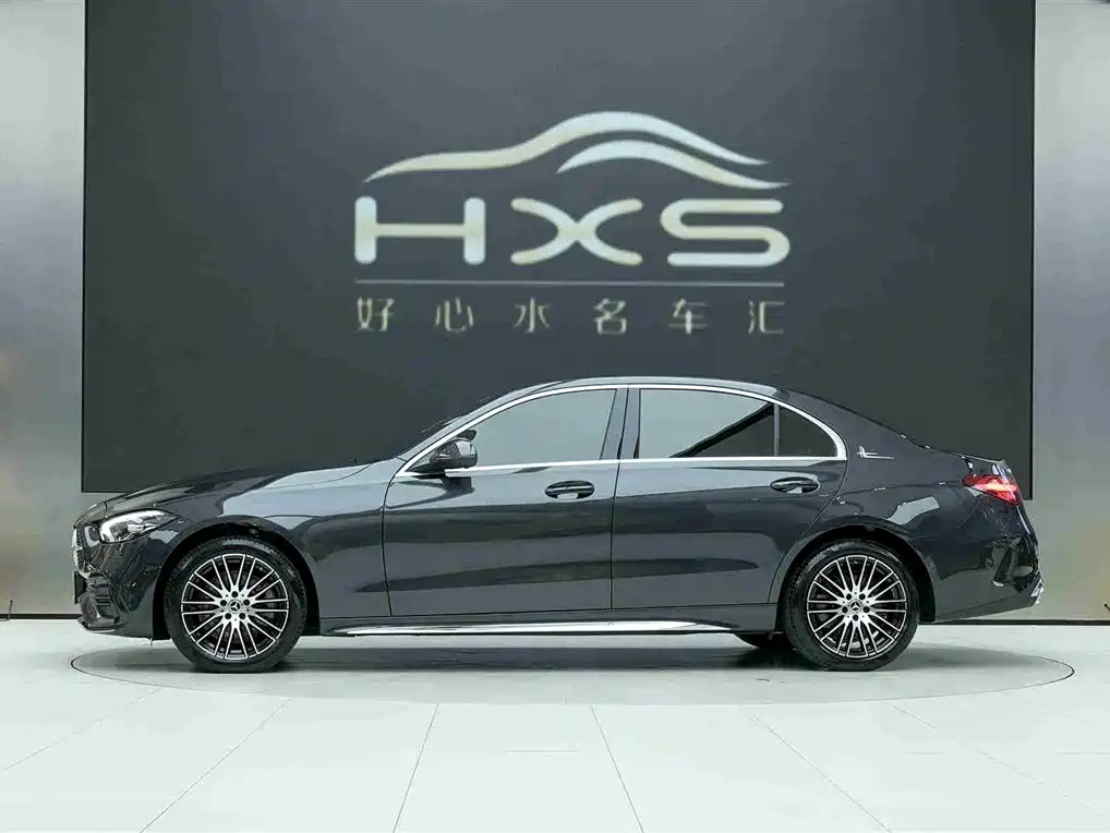 Mercedes-Benz C-Class 2025 — фото 3