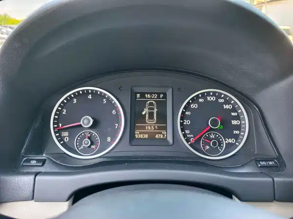 Volkswagen Tiguan 2012