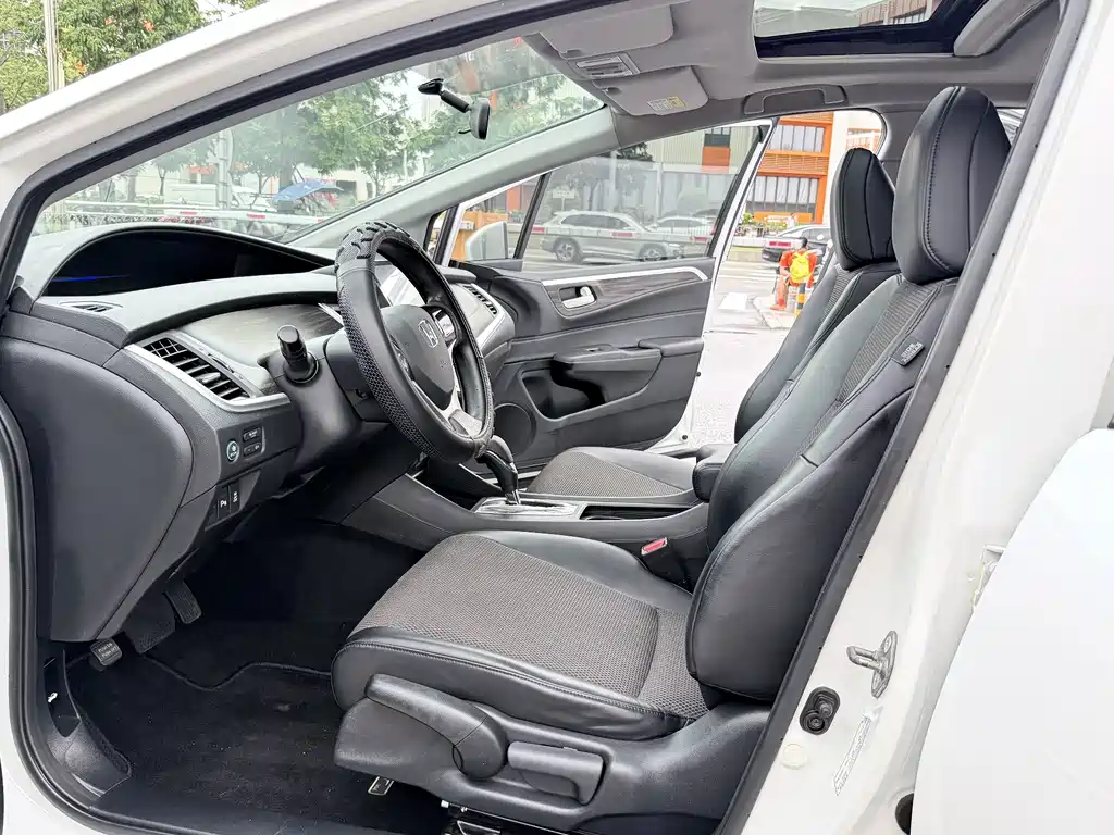 Honda Jade 2019 — фото 5