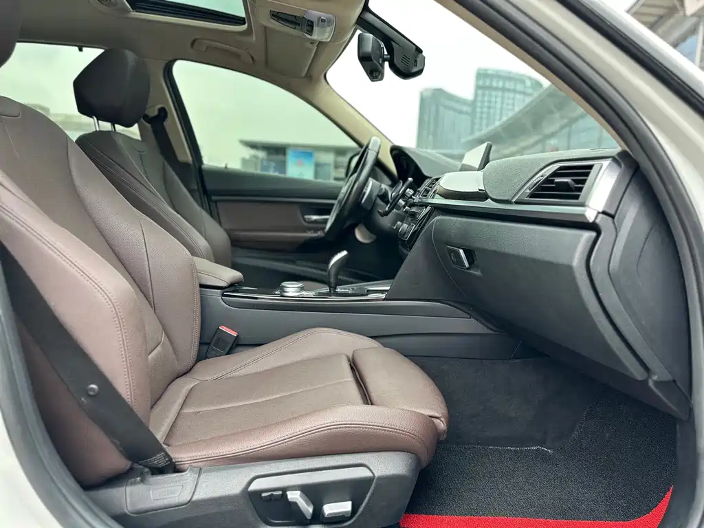 BMW 3 Series 2019