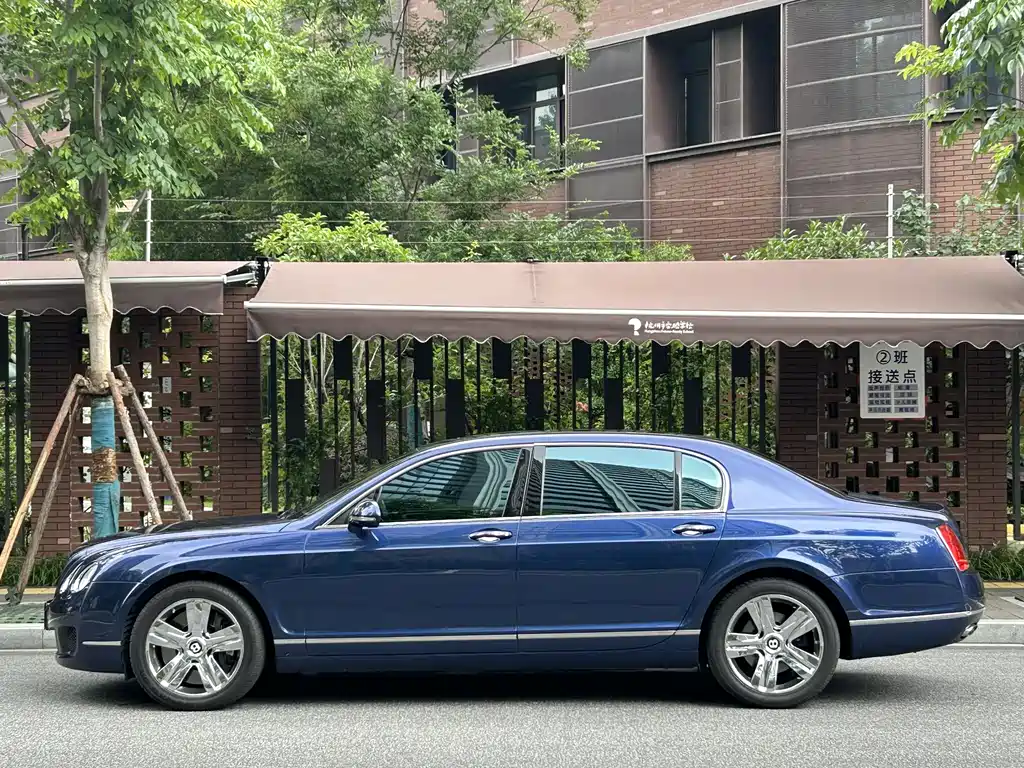 Bentley Flying Spur 2012