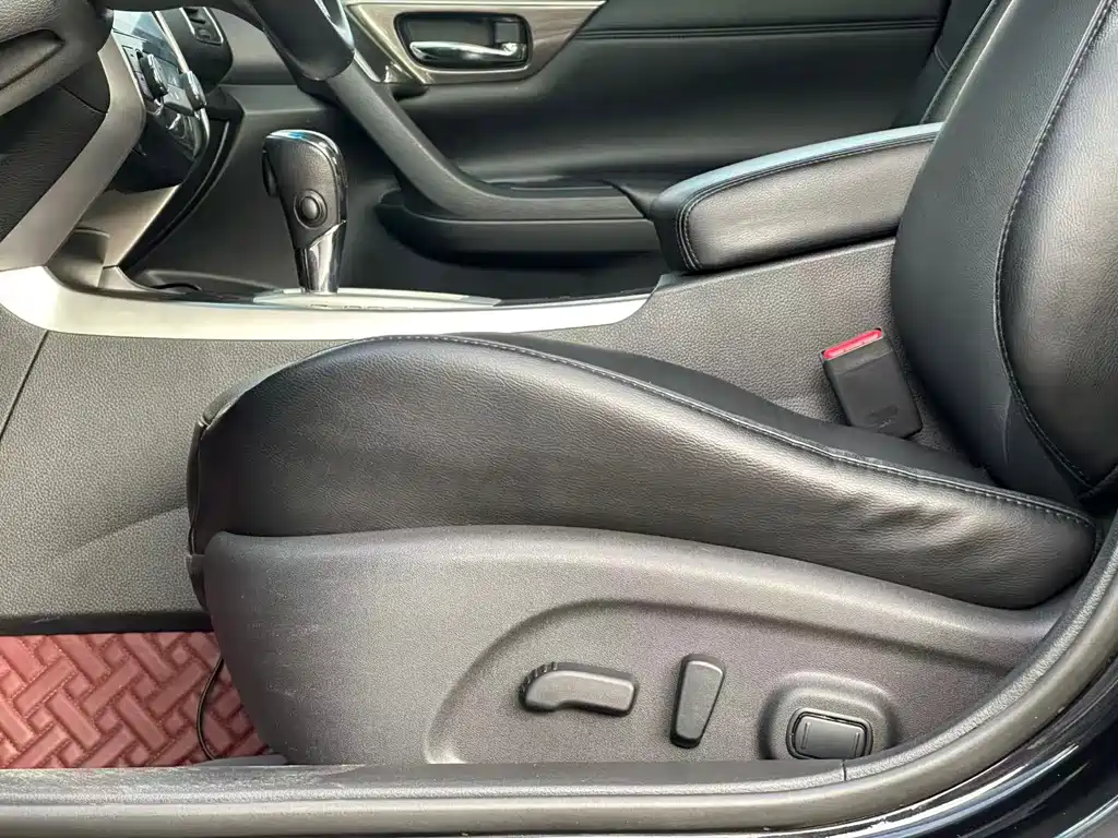 Nissan Teana 2015 — фото 18