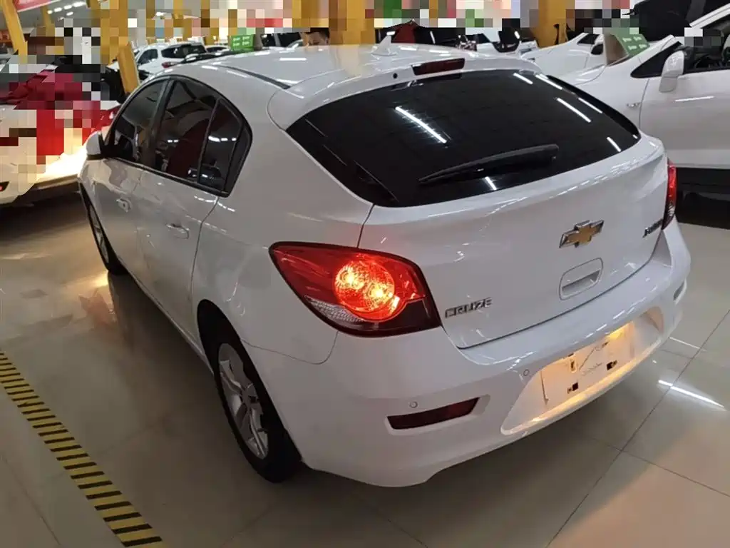 Chevrolet Cruze 2015 — фото 5