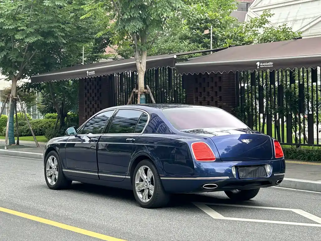 Bentley Flying Spur 2012