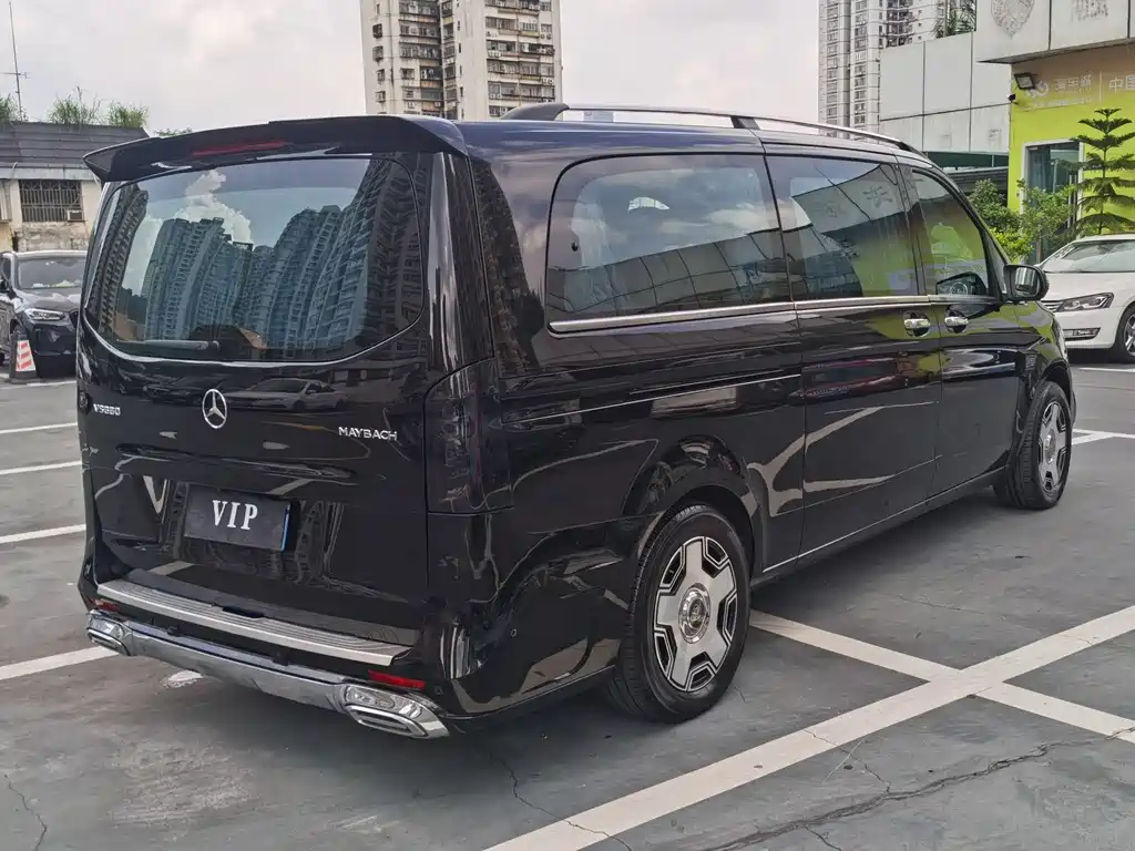 Mercedes-Benz Vito 2023 — фото 17