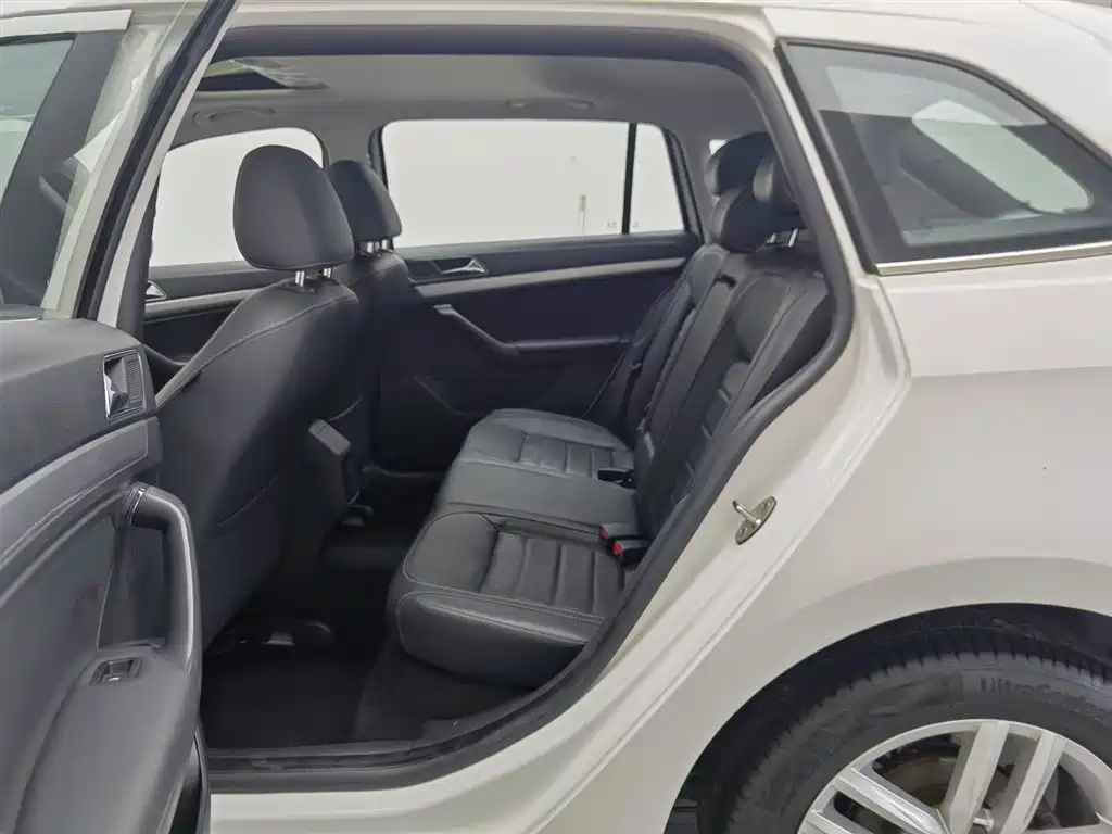 Volkswagen Gran Lavida 2018 — фото 15