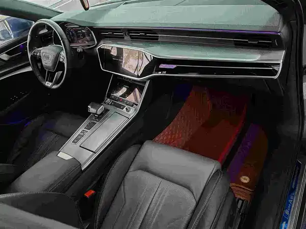 Audi A6L 2020