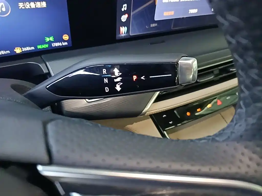 Buick GL8 Hybrid 2025 — фото 14