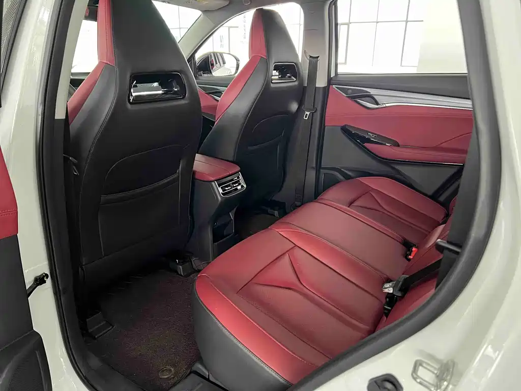 Changan CS75 PLUS 2021 — фото 15