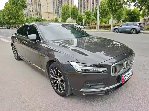 Volvo S90 2020