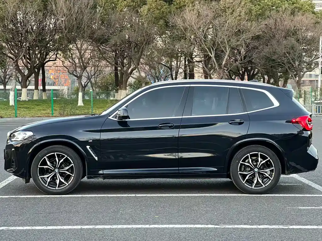 BMW X3 2022 — фото 8