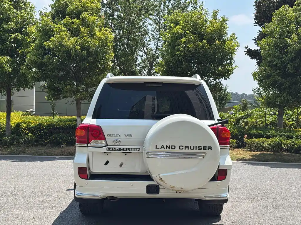 Toyota Land Cruiser 2015 — фото 6