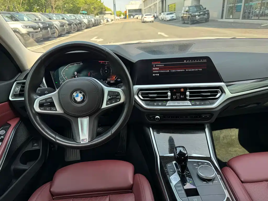 BMW 3 Series 2022 — фото 10