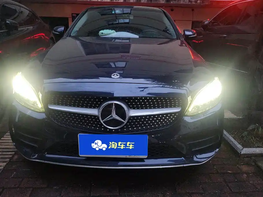 Mercedes-Benz C-Class 2019