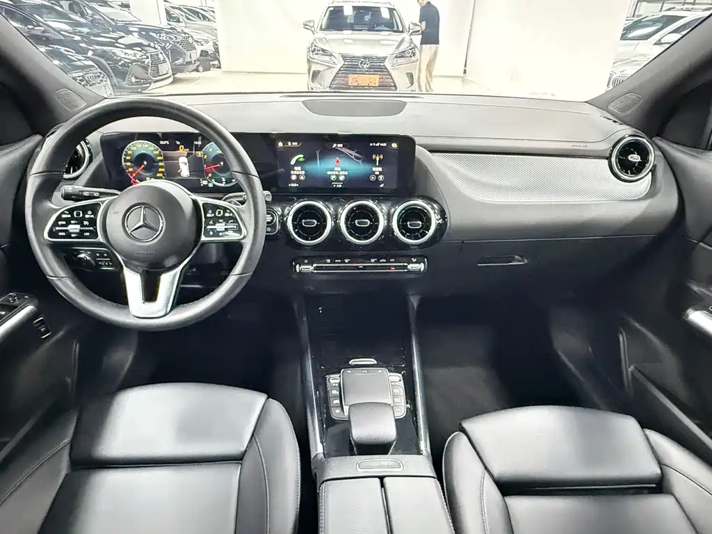 Mercedes-Benz GLA 2022 — фото 19