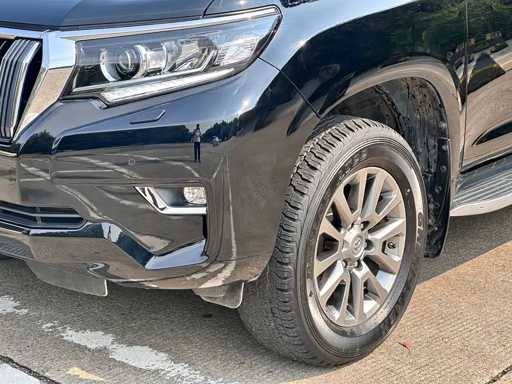 Toyota Prado 2018 — фото 4