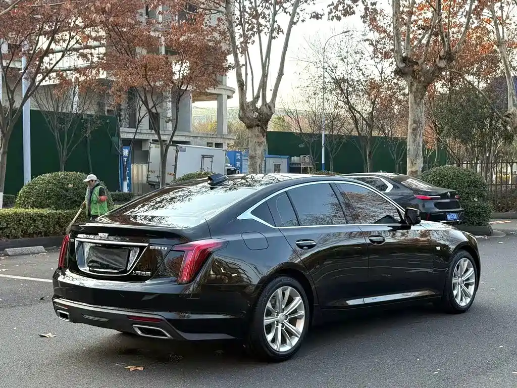 Cadillac CT5 2024 — фото 9