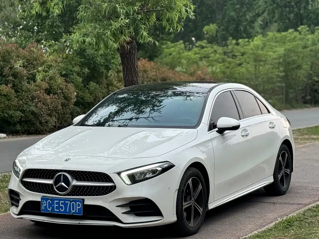 Mercedes-Benz A-Class 2023 — фото 3