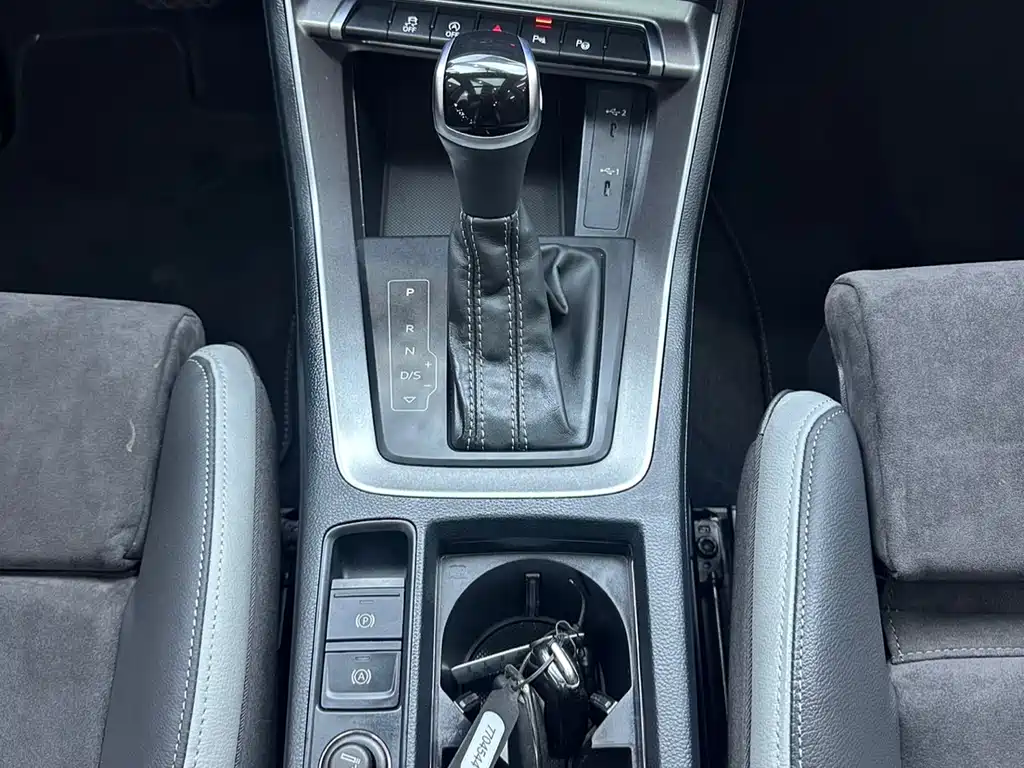 Audi Q3 2022 — фото 18