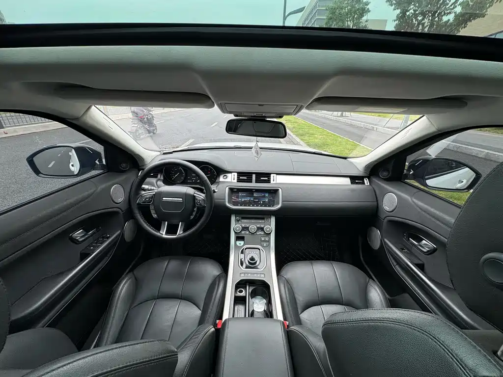 Land Rover Evoque 2018 — фото 6