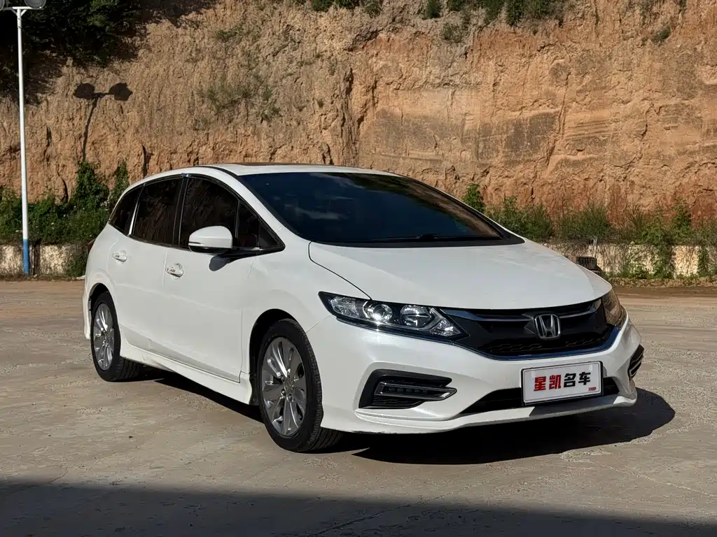 Honda Jade 2017 — фото 13