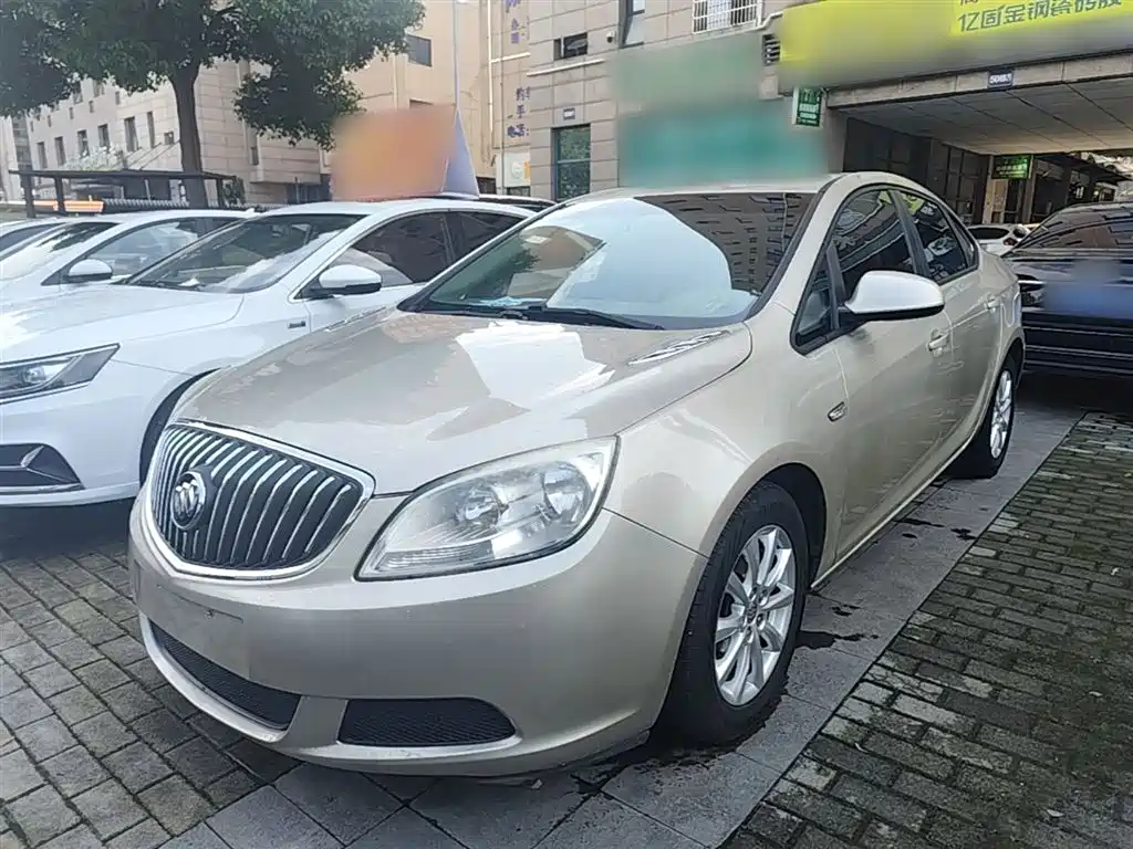 Buick Excelle 2015 — фото 2