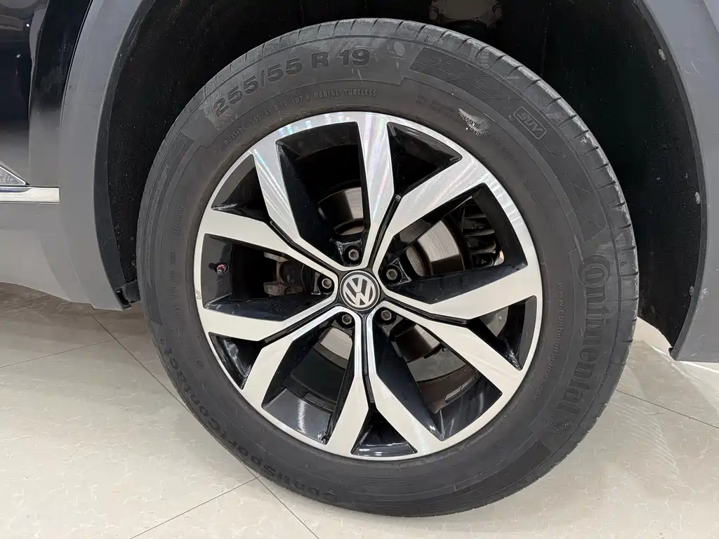 Volkswagen Teramont 2017 — фото 14