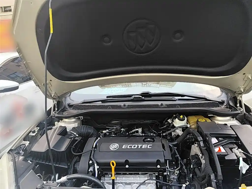 Buick Excelle 2015 — фото 20