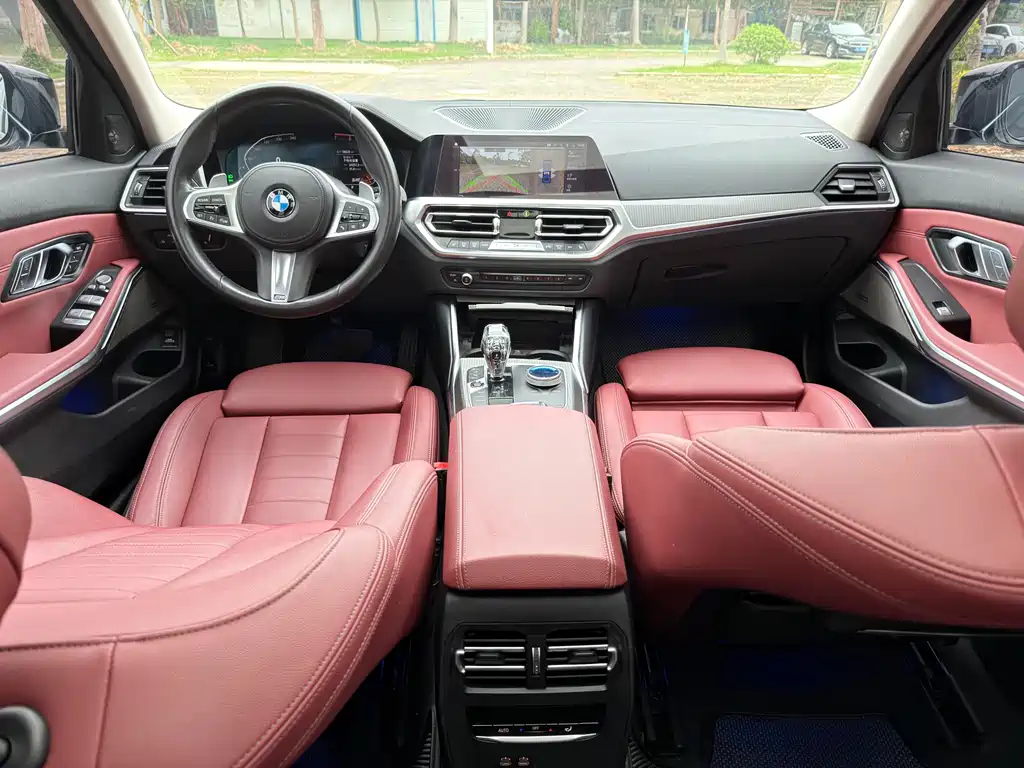 BMW 3 Series 2021 — фото 14