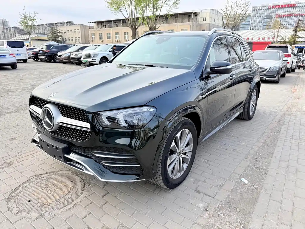 Mercedes-Benz GLE 2022 — фото 1