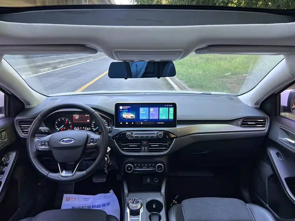 Ford Focus Active 2020 — фото 5