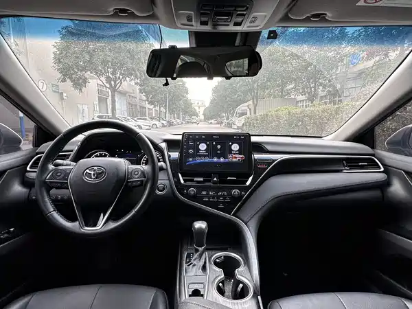Toyota Camry 2022