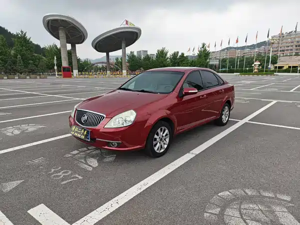 Buick Excelle 2012