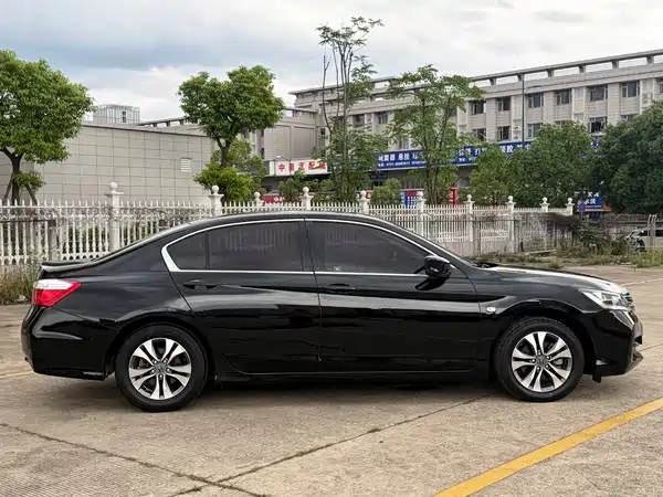 Honda Accord 2015