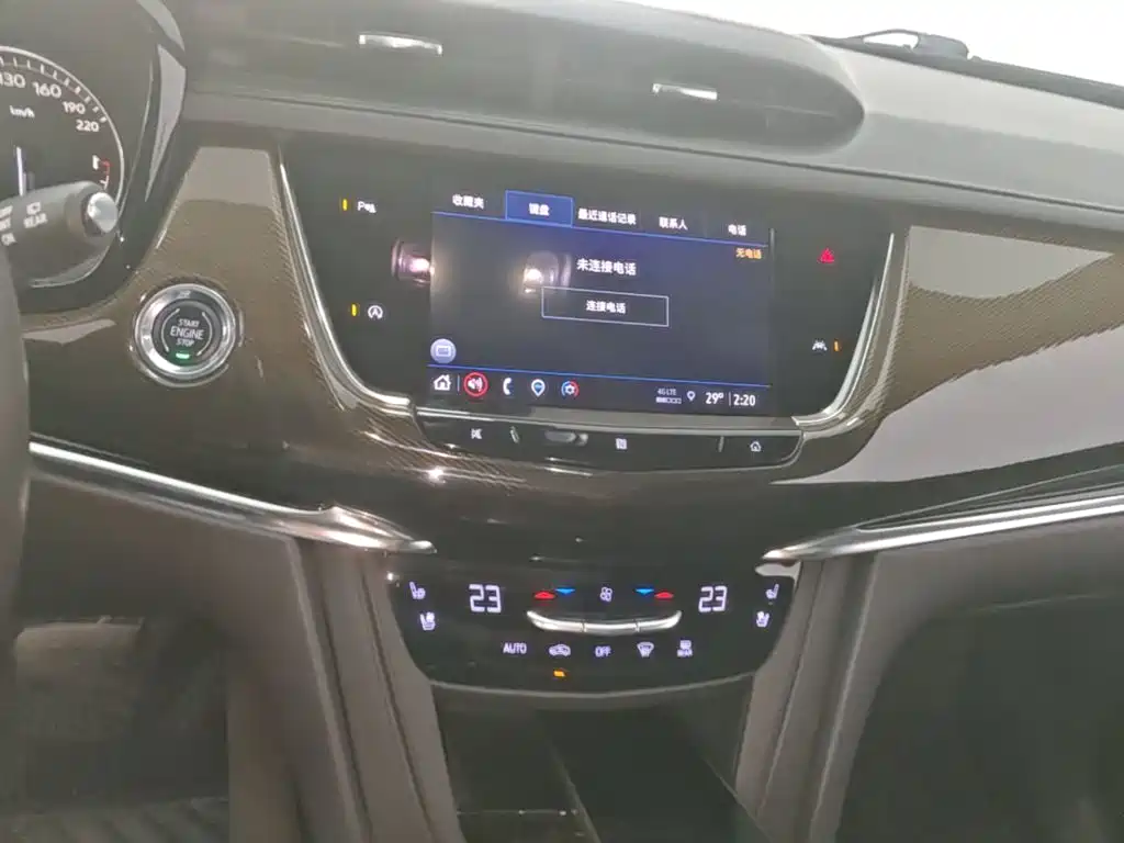 Cadillac XT6 2021 — фото 13