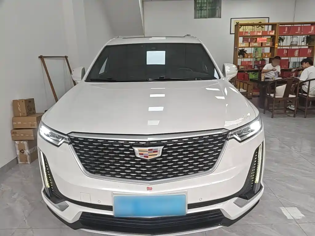 Cadillac XT6 2021