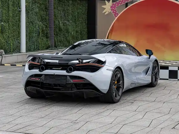 McLaren 720S 2018