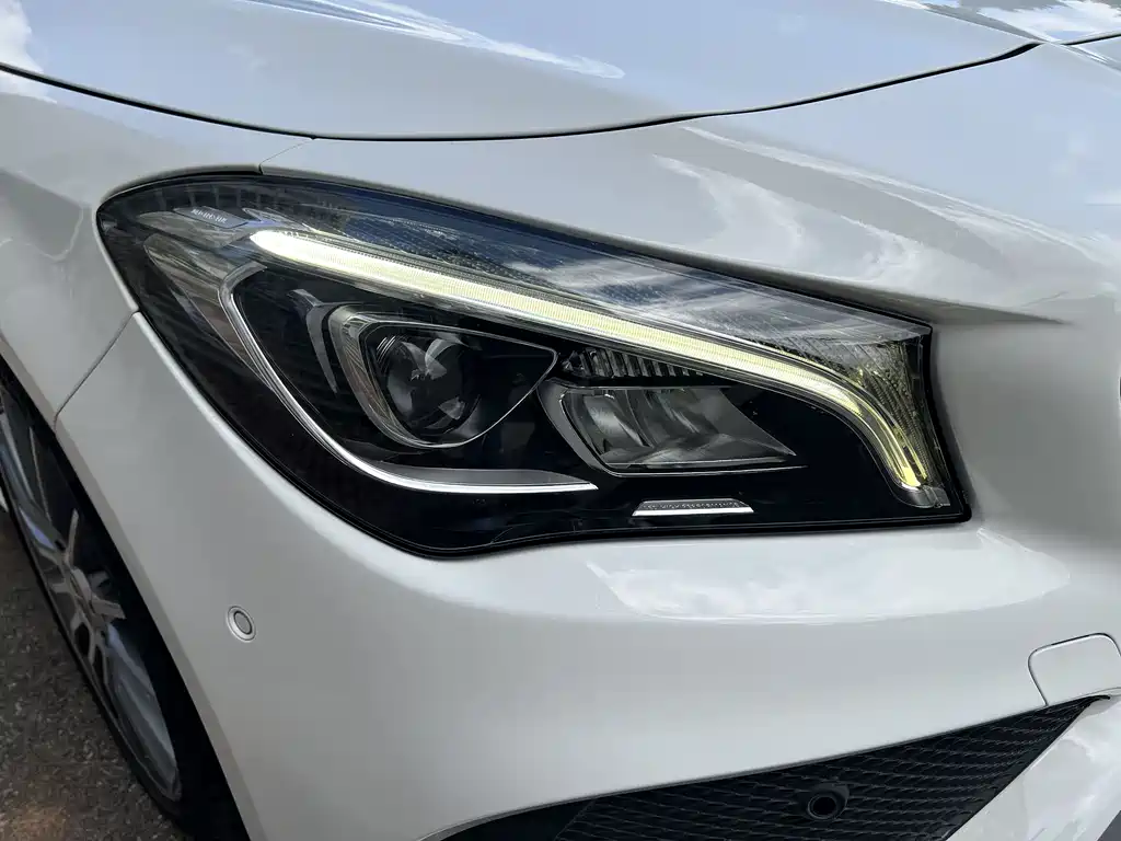 Mercedes-Benz CLA 2018 — фото 29