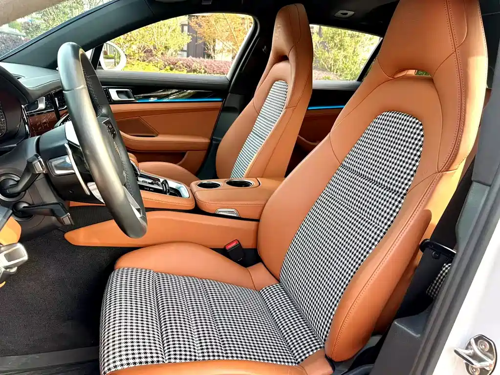 Porsche Panamera 2018 — фото 6