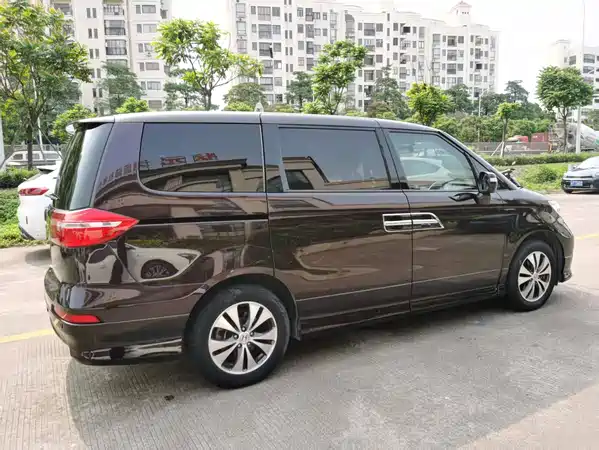 Honda Elysion 2015