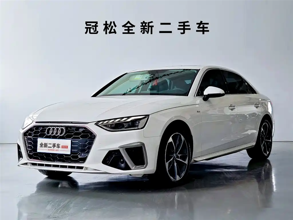 Audi A4L 2021 — фото 1