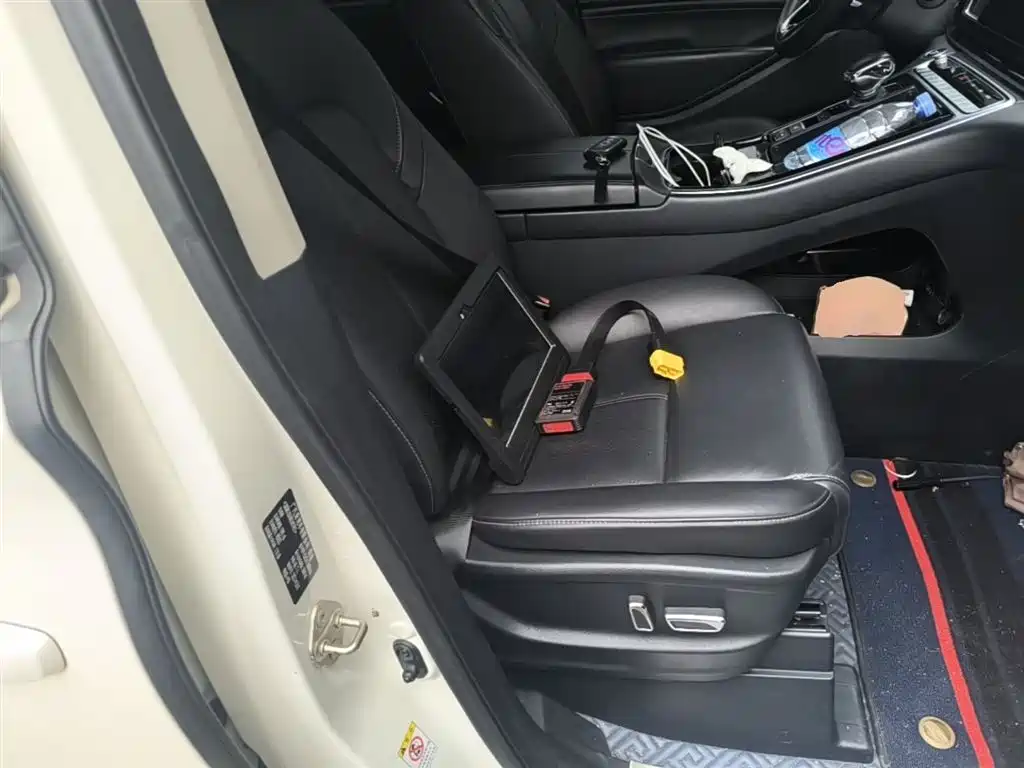 GAC Motor Trumpchi M8 2022 — фото 25