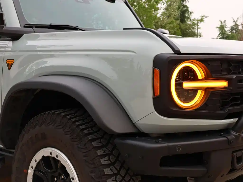 Ford Bronco 2025 — фото 19