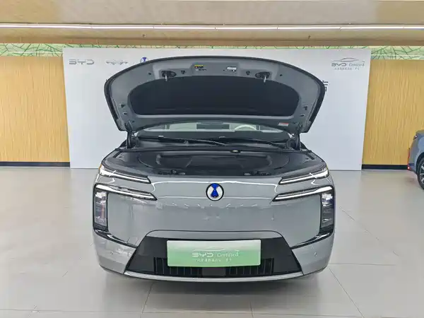 Denza N8L 2025