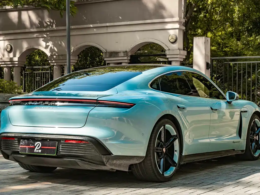 Porsche Taycan 2020