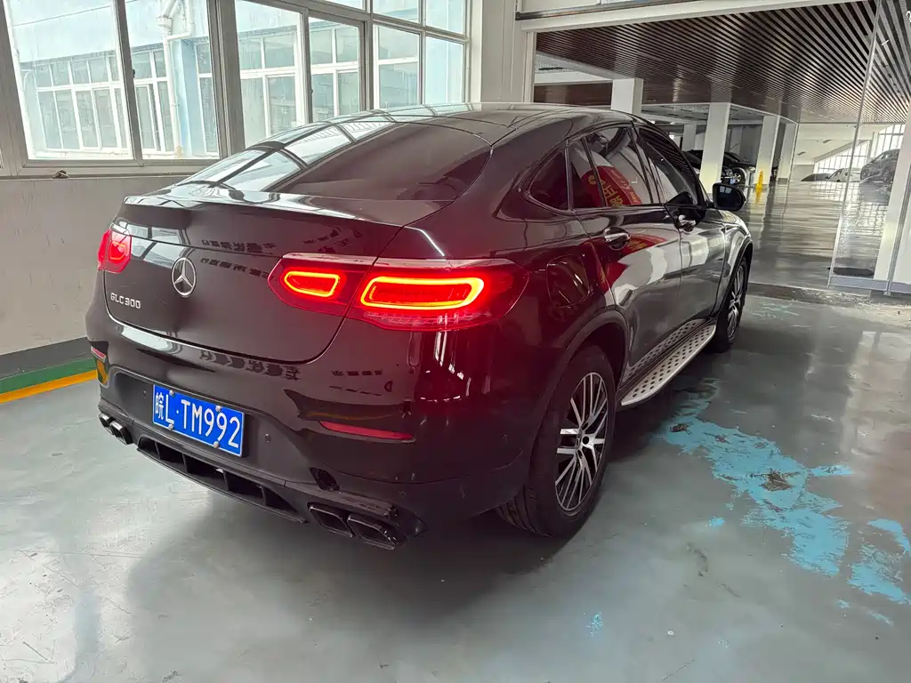 Mercedes-Benz GLC Coupe 2022 — фото 4
